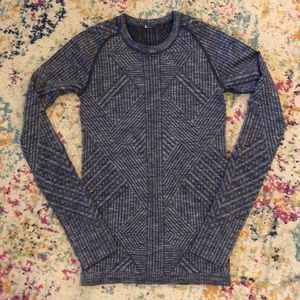 Lululemon run swiftly